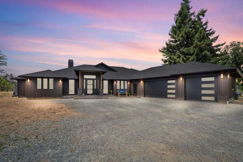 2_3487 leonard rd, grants pass, or 97527