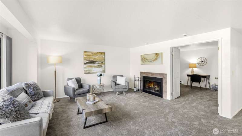 Updated condo in an ever so convenient location situated on Lea Hill.