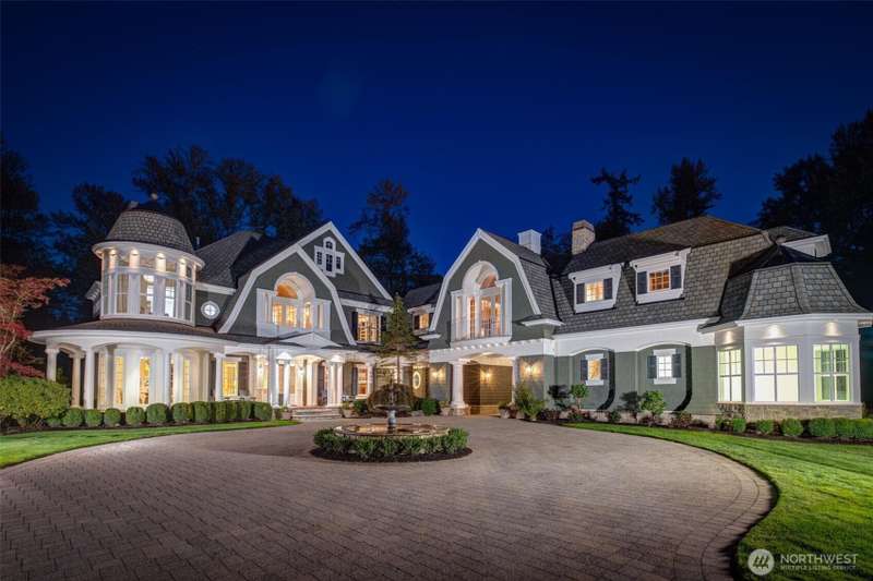 Welcome to the Chatham House. This home was modeled after the Best of Show Street of Dreams 2005