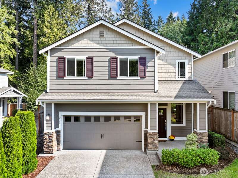 A move-in ready home that grows with you!