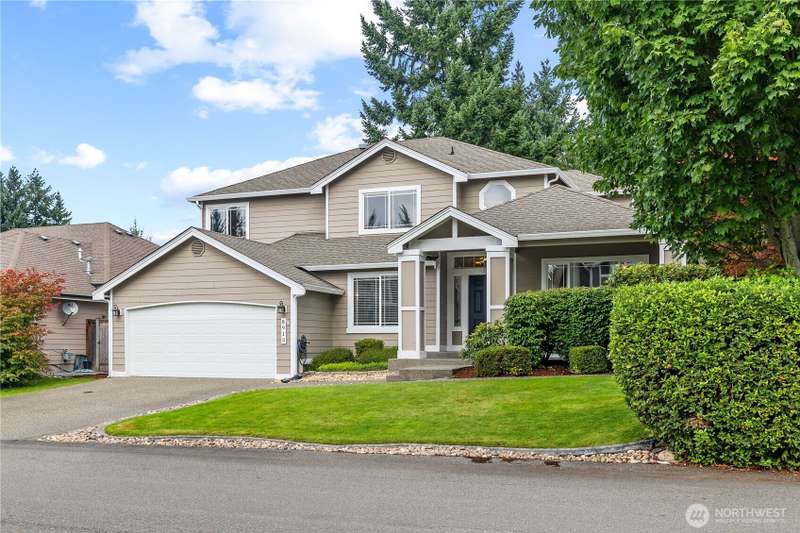 Beautiful Professional Landscaping