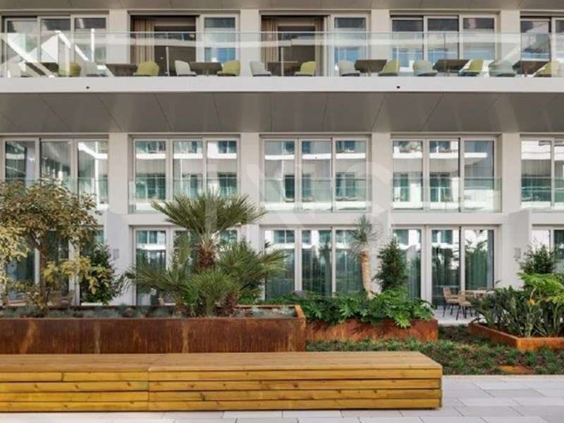Apartamento para Venda, em Alc?ntara junto ao rio Tejo, totalmente mobilado e equipado