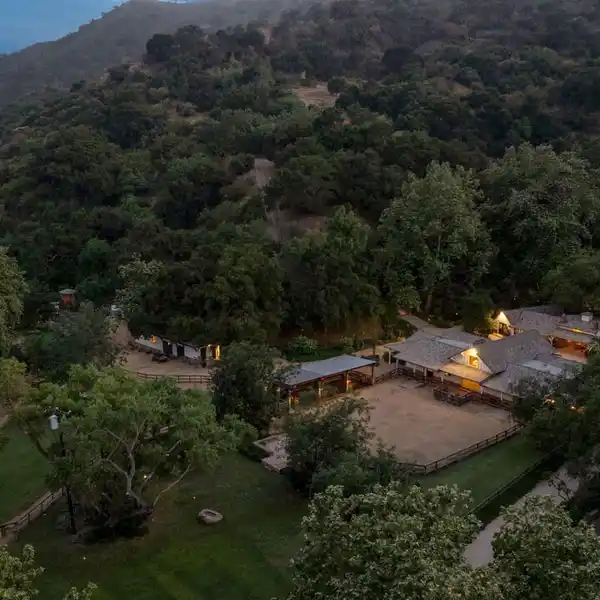 Exquisite Brentwood Estate on 112 Private Acres