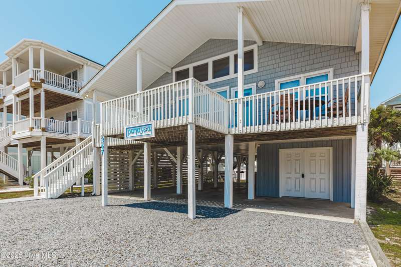 374 E First St, OIB-1