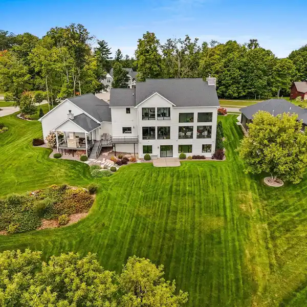 Custom-built Home with Breathtaking County and Bay Views