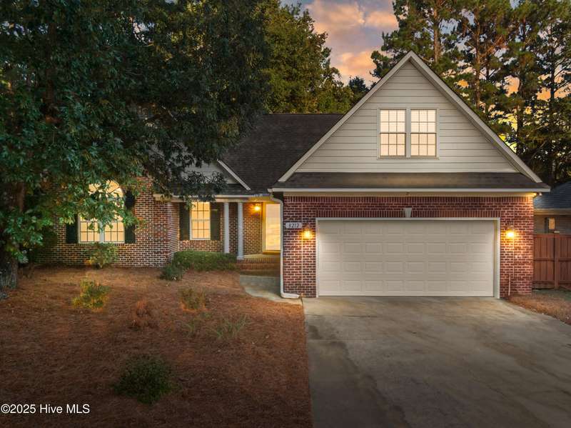 001_8212_beddoes_drive-01_619