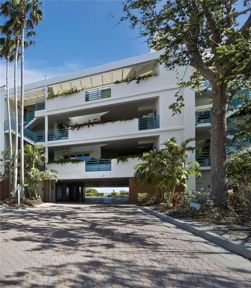 These views can be yours, welcome to this beautiful home.