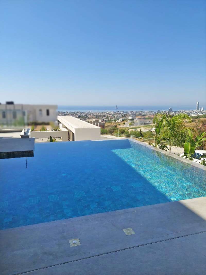 Amazing villa Image