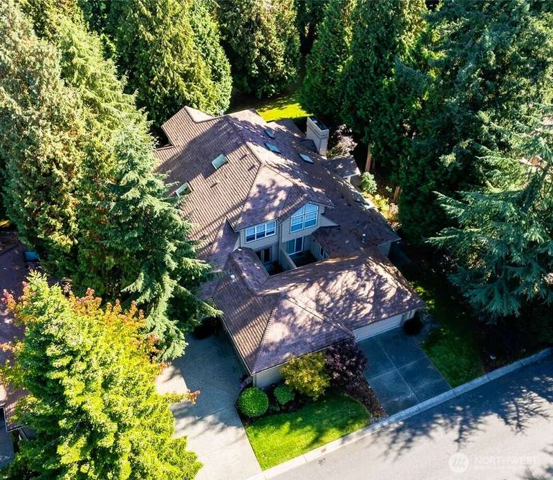 Gorgeous forested setting, with lovely fairway views and privacy