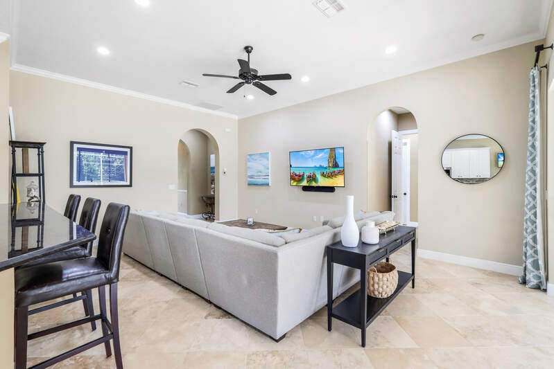 Welcome Home to this Oak Strand Stunner!