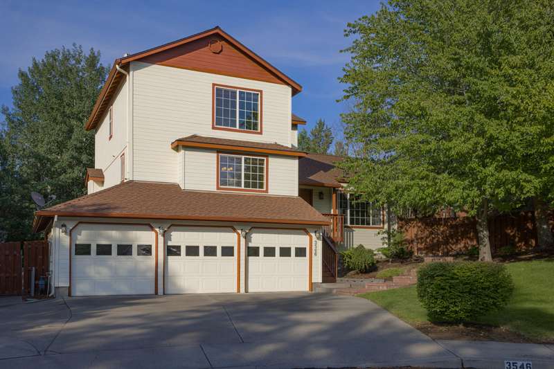 3546 SW Wickiup Ct. Redmond