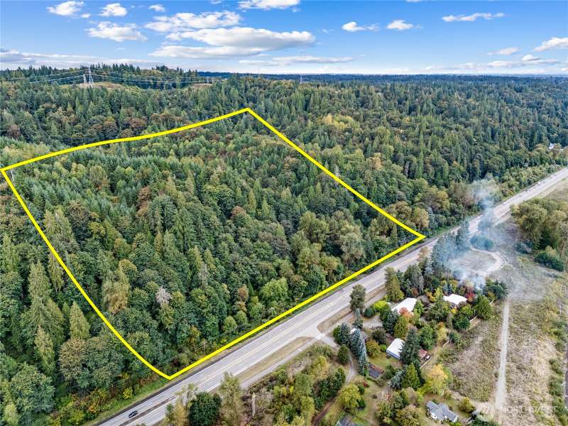80+ Acres along SR 169 in Tahoma School District  Property lines are approximations only