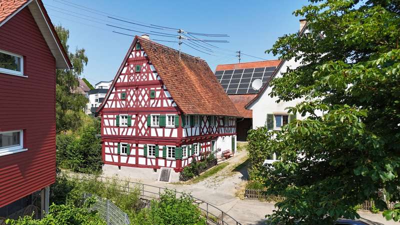 VON POLL IMMOBILIEN