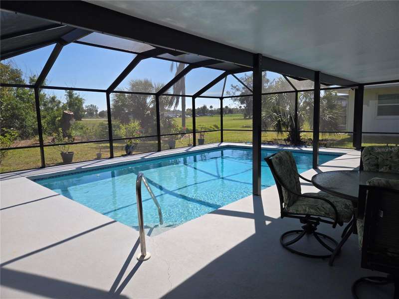 NEW POOL CAGE!