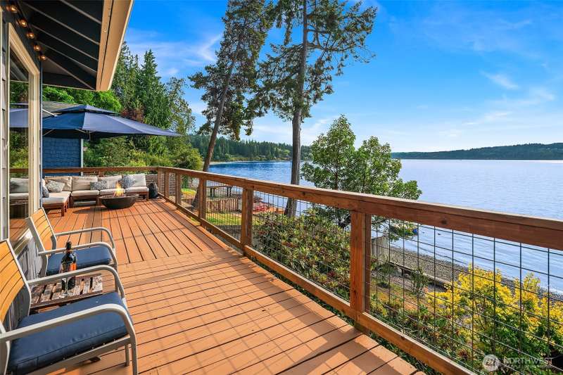 A beautiful waterfront home ideal for entertaining ,relaxing, or just watching the tide roll in.