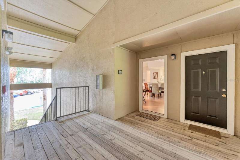 This light, bright and airy condo greets you at the door!