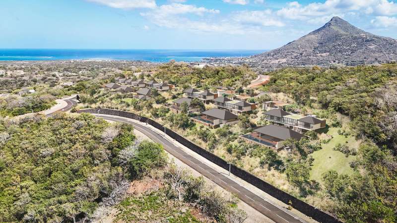 241216 THE PEAK PANORAMA Aerial view CGIgigapixell