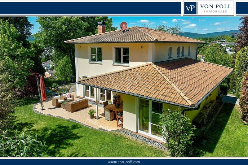 Wohnen wo andere Urlaub machen - mediterrane Villa mit Weitblick