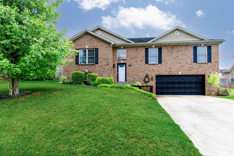 120 Cedar Ridge 2
