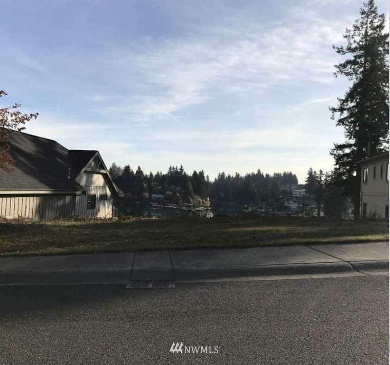 Homesite 23 in Fairweather Cove Estates! Build your waterfront dream home!