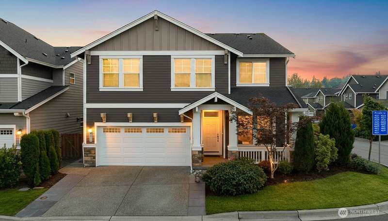 Pavers widen the driveway space for ease.