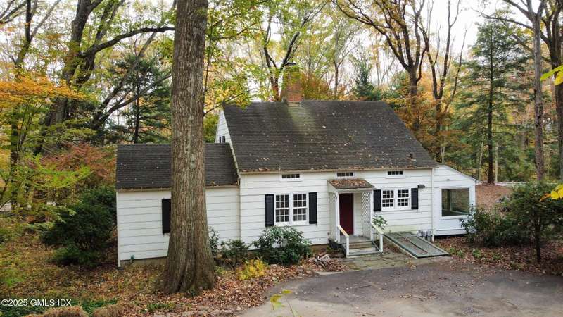 48 Brookwood Cottage