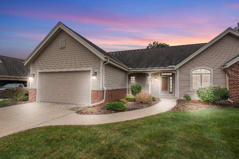 1444 Hidden Waters Circle-30