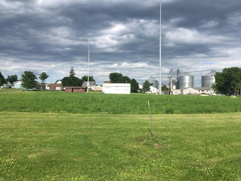 Lot 15 is in the SE area of West Franzenburg Addit