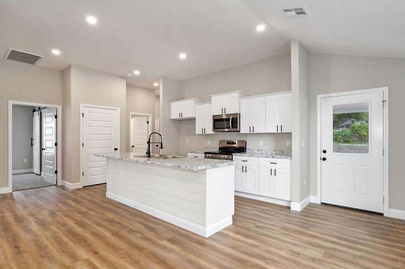 Grass is Virtually Added