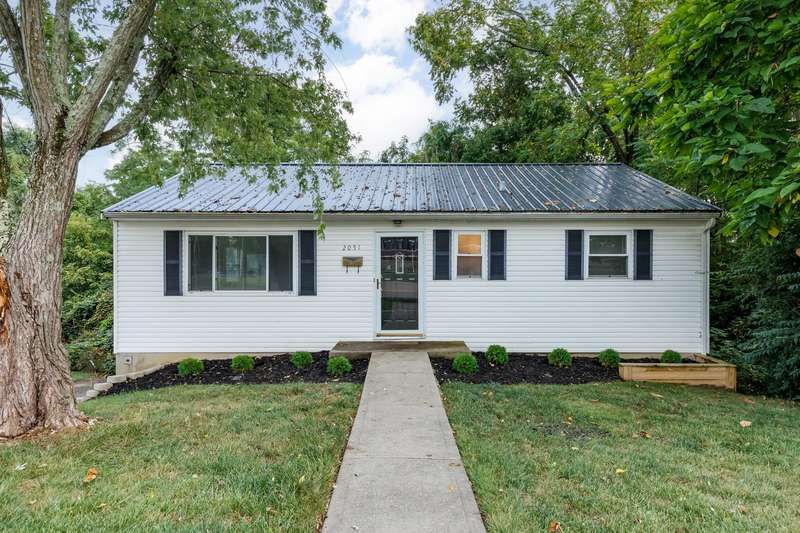 2051AlexandriaPike_MLS-1