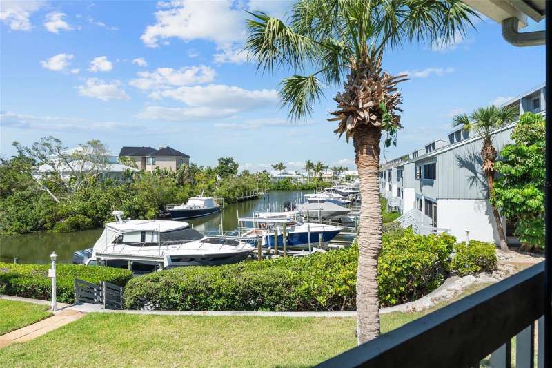 1233 Dockside Pl