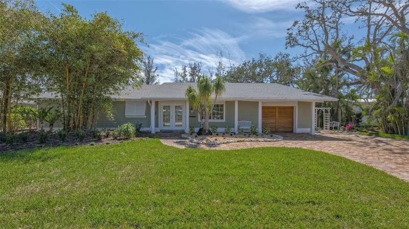 618 Buttonwood front