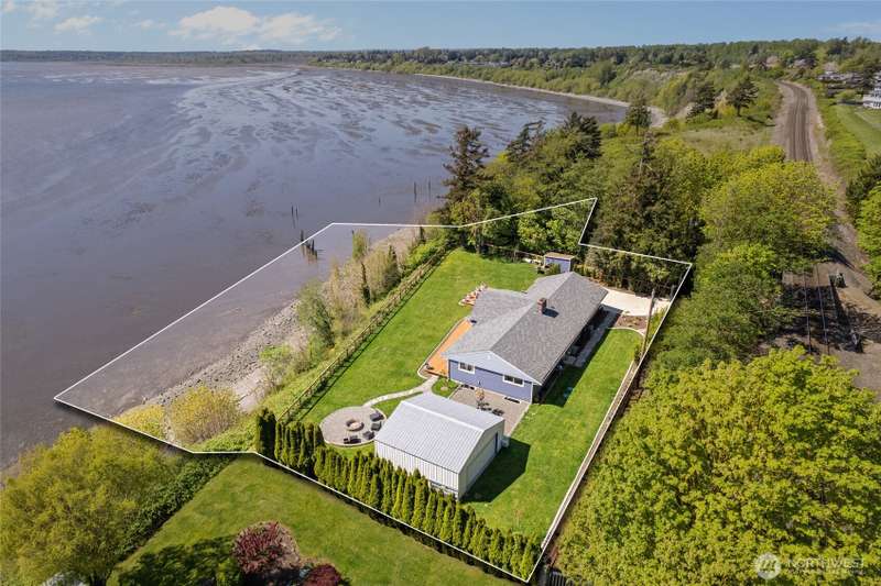 So much waterfront