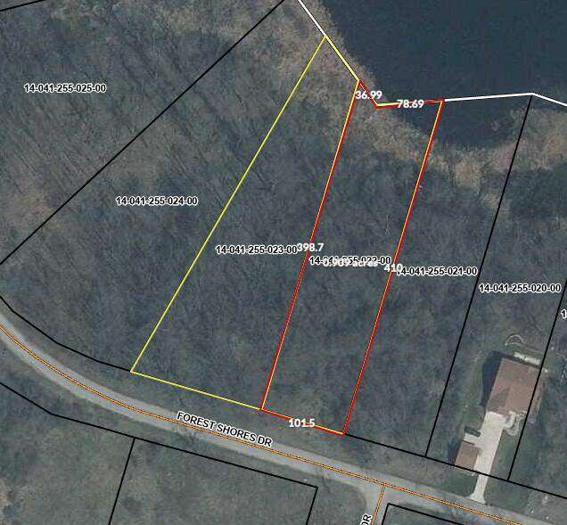 Unit 22, Forest Shores Drive, Cassopolis, MI