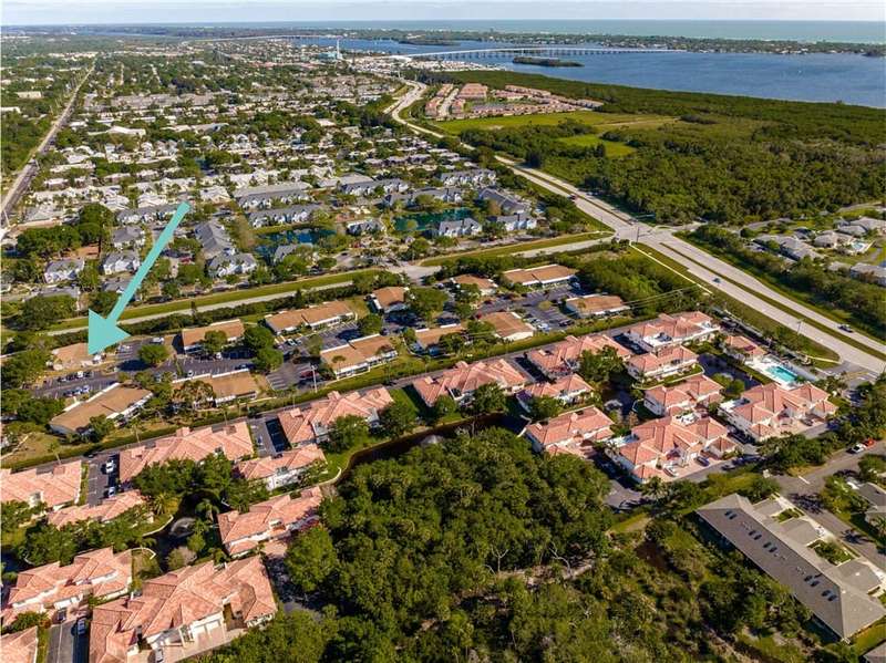 Close to the intracoastal and beaches!