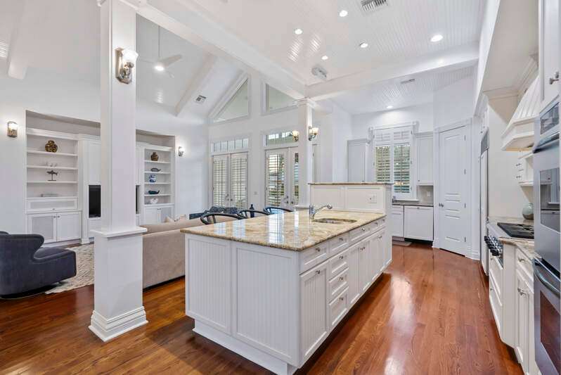 Fabulous 1551 Gulf Shore Blvd S!