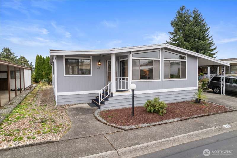 Welcome to 11436 SE 208th St, #45 in Pantera Lago Estates