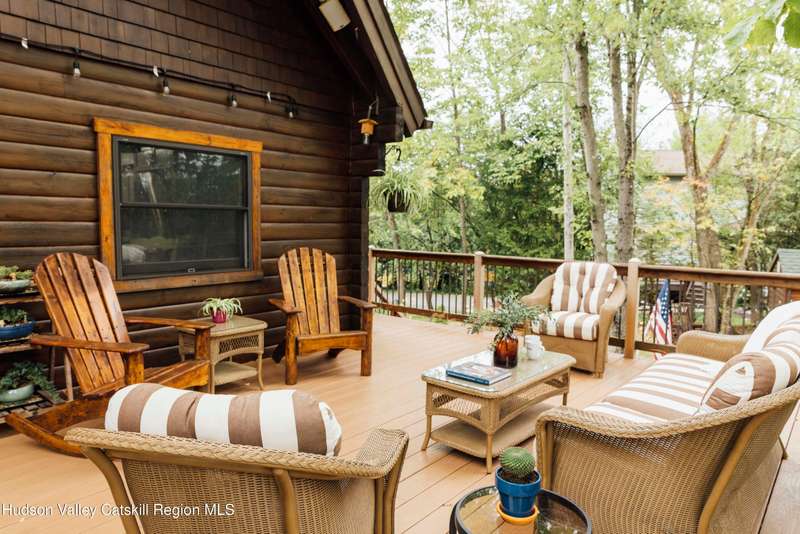 Wrap Around Deck