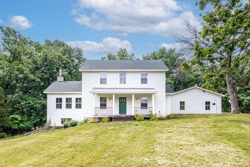 0. Farmhouse Style