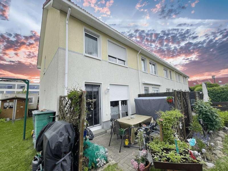 VON POLL Immobilien