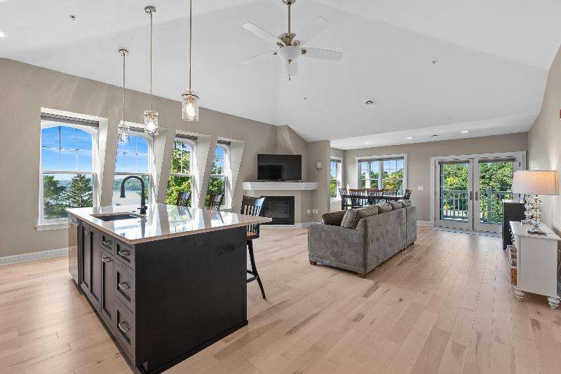 Living to balcony