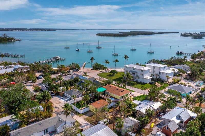 aerial view showing neighborhood and bay view