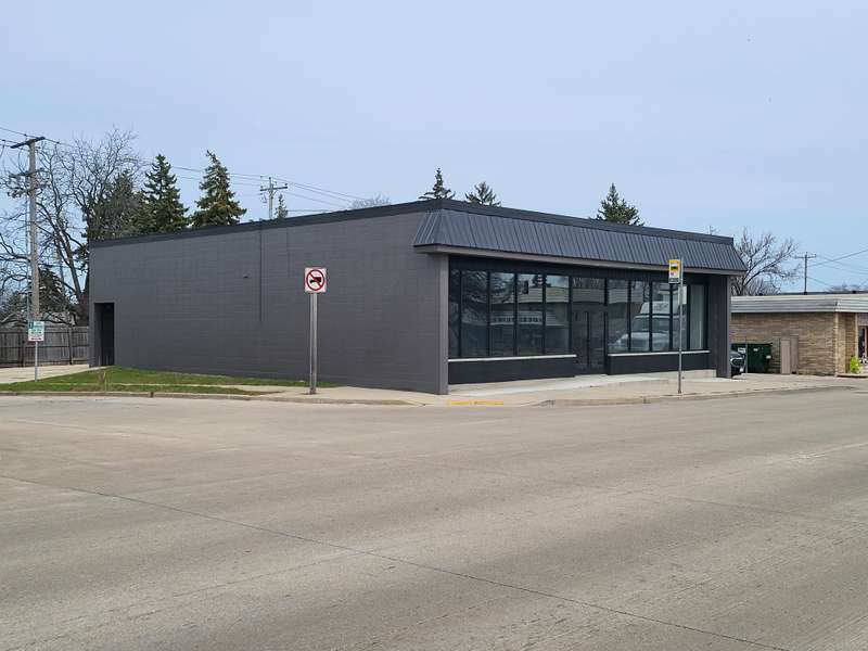 NW Corner 97th/Greenfield