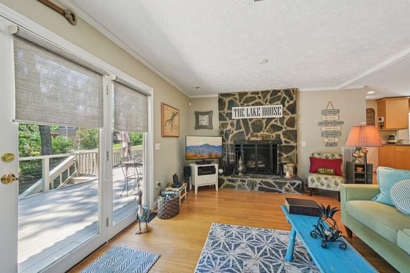 4-web-or-mls-Cottonwood Trl-0706-004