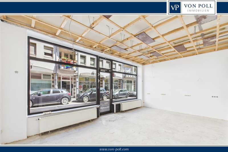 lichtdurchfluteter Wohnbereich