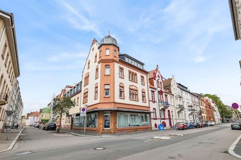 Straßenansicht