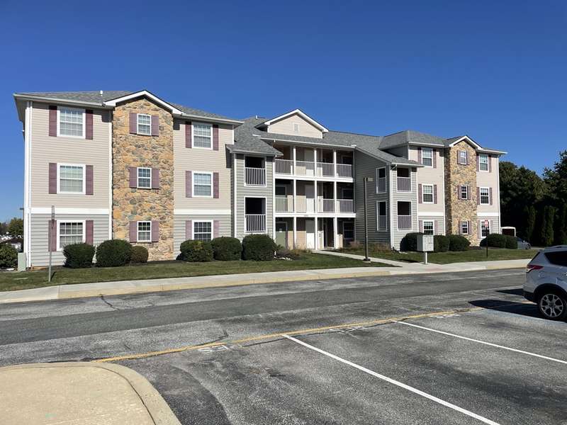 1870 Congressional Village Dr