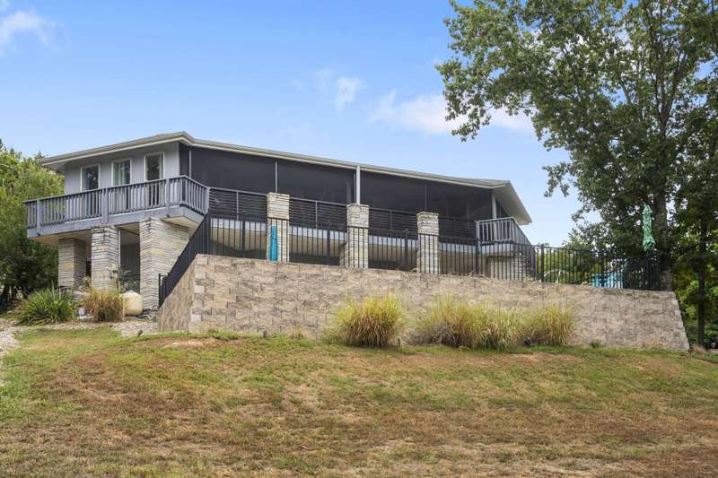 27-web-or-mls-DJI_0344a