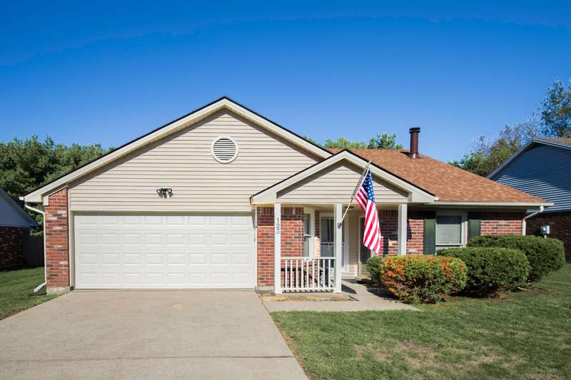 123 Chestnut A