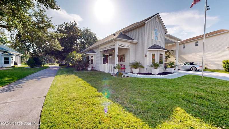 Turnkey Oasis Golf Course Community